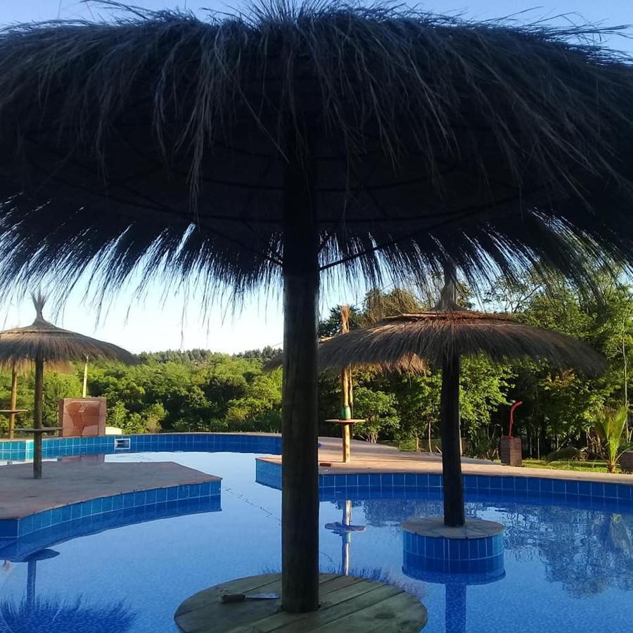 Cabanas Y Boungalow Don Oscar Hotell Encarnación Exteriör bild